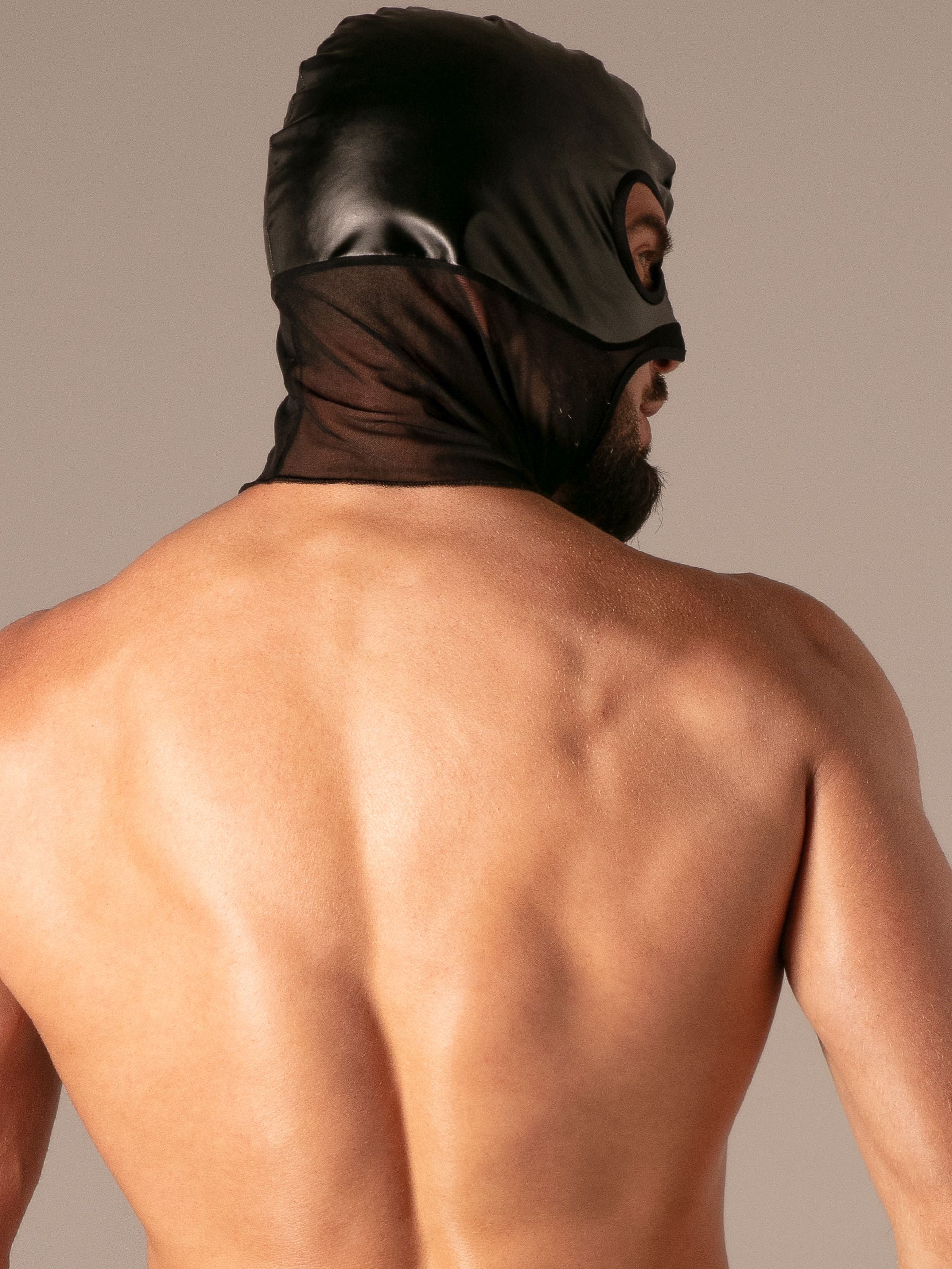 Rebel Hood Maske