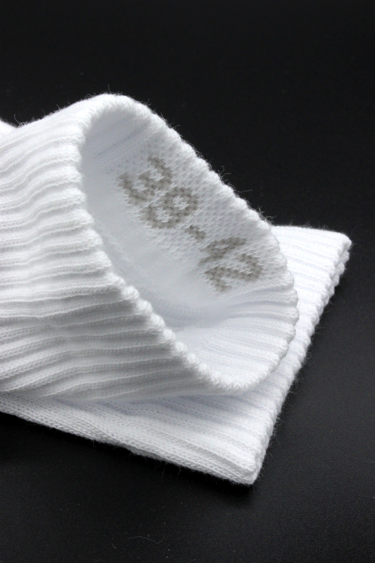 Sk8erboy® SNIFF ME Socks white