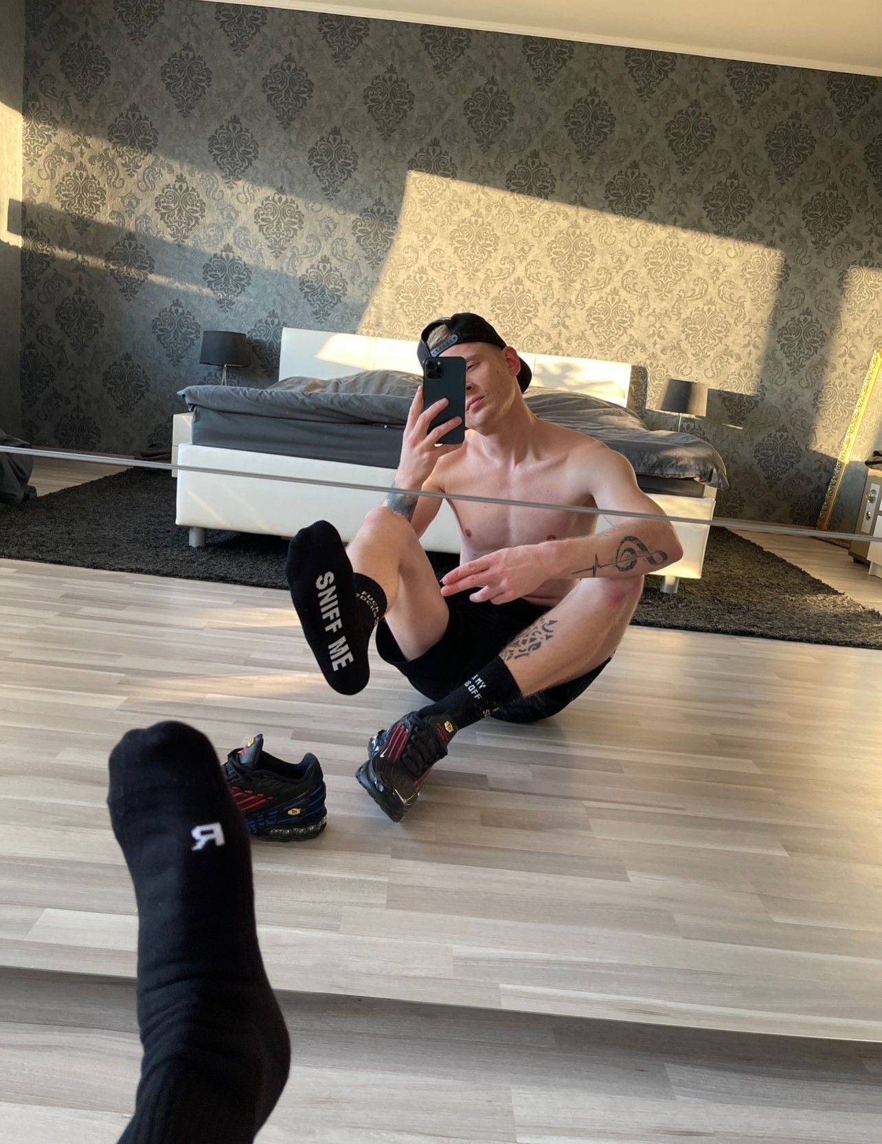 Sk8erboy® SNIFF ME Socks schwarz - Sk8erboy® - Shop Deutschland Noodosz
