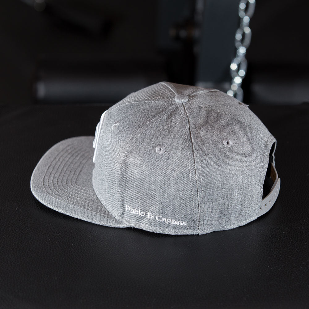 Snapback Cap - Grey & White 2.0 - Pablo & Capone - Shop Deutschland Noodosz