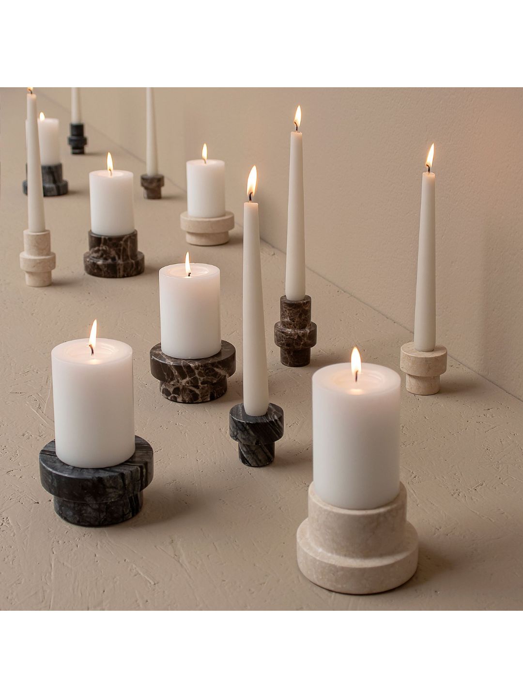 Block-Kerzenhalter MARBLE, in zwei Ausführungen