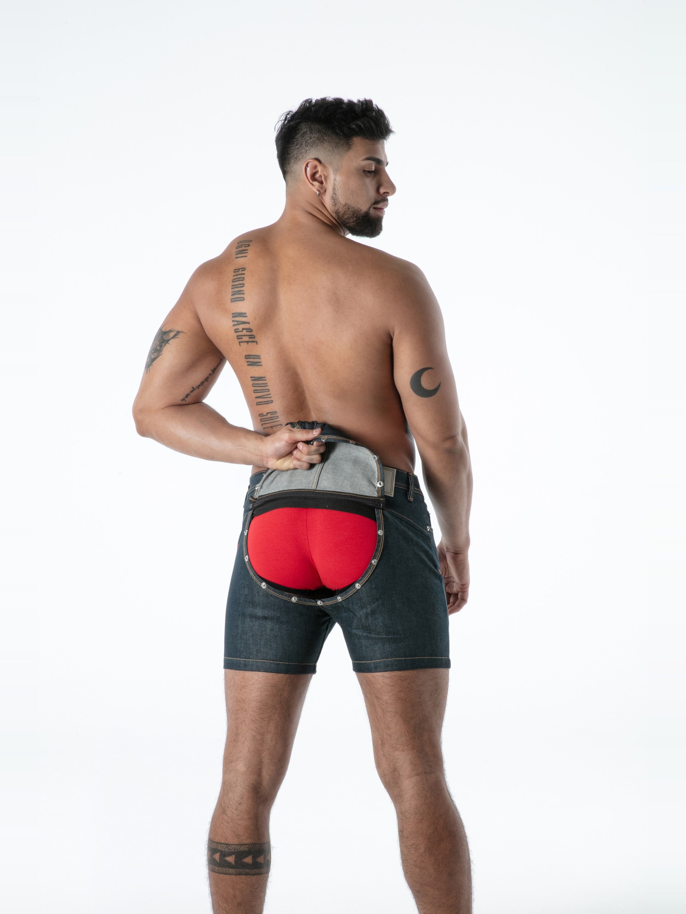 Raw Denim Backless Shorts, kurze Jeanshose