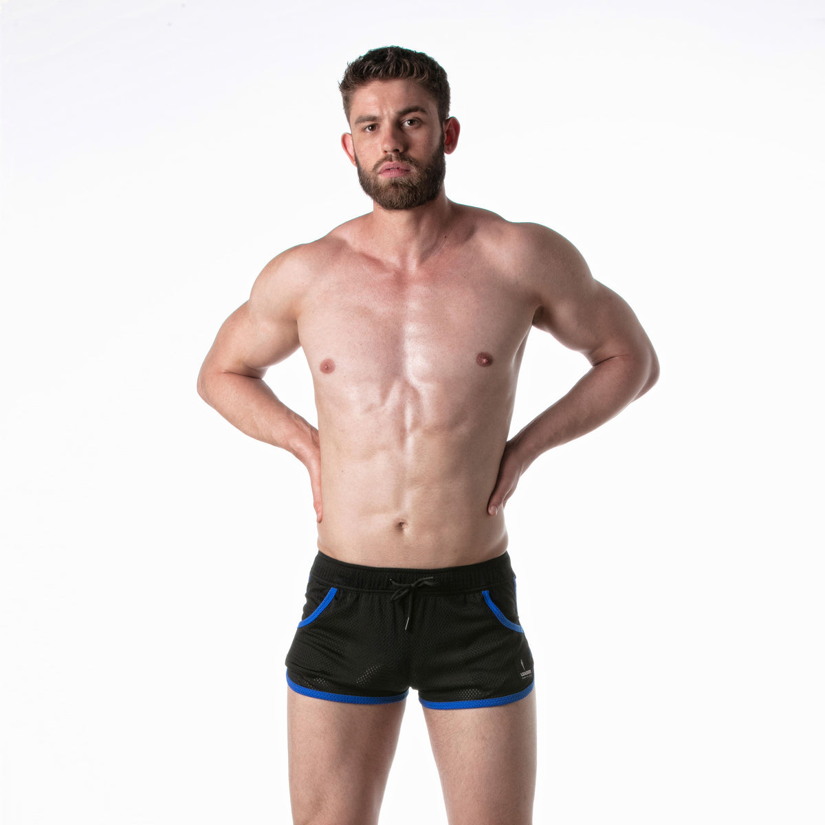 Marathon-Shorts mit blauen Akzenten – 2
