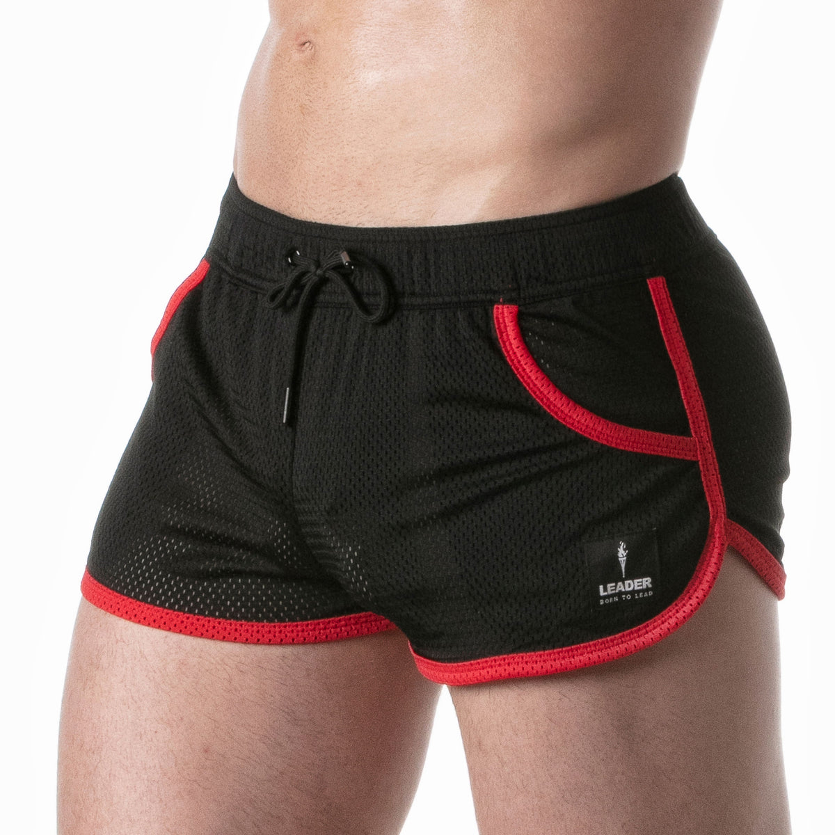 Marathon-Shorts mit roten Akzenten – 0