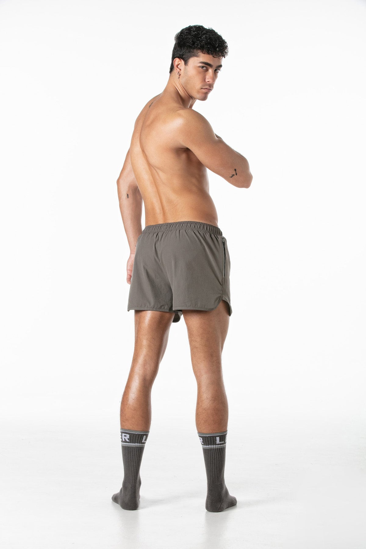 Sport-Shorts in Taupe
