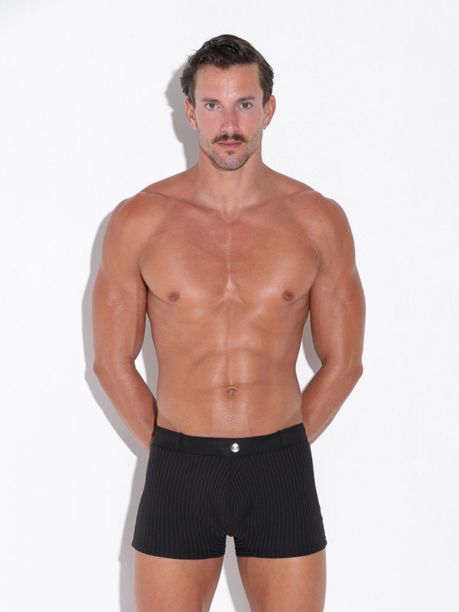 CODE 22 Sitges Trunk 25012, Herren Badehose mit Push-Up Einlage, Slim Fit, hochwertiges Material, designed in Barcelona. CODE 22 SITGES TRUNK 25012, Herren Badehose mit Push-Up Einlage Code 22 Kleidung & Accessoires:Herren:Herrenmode:Bademode nudosz.myshopify.com