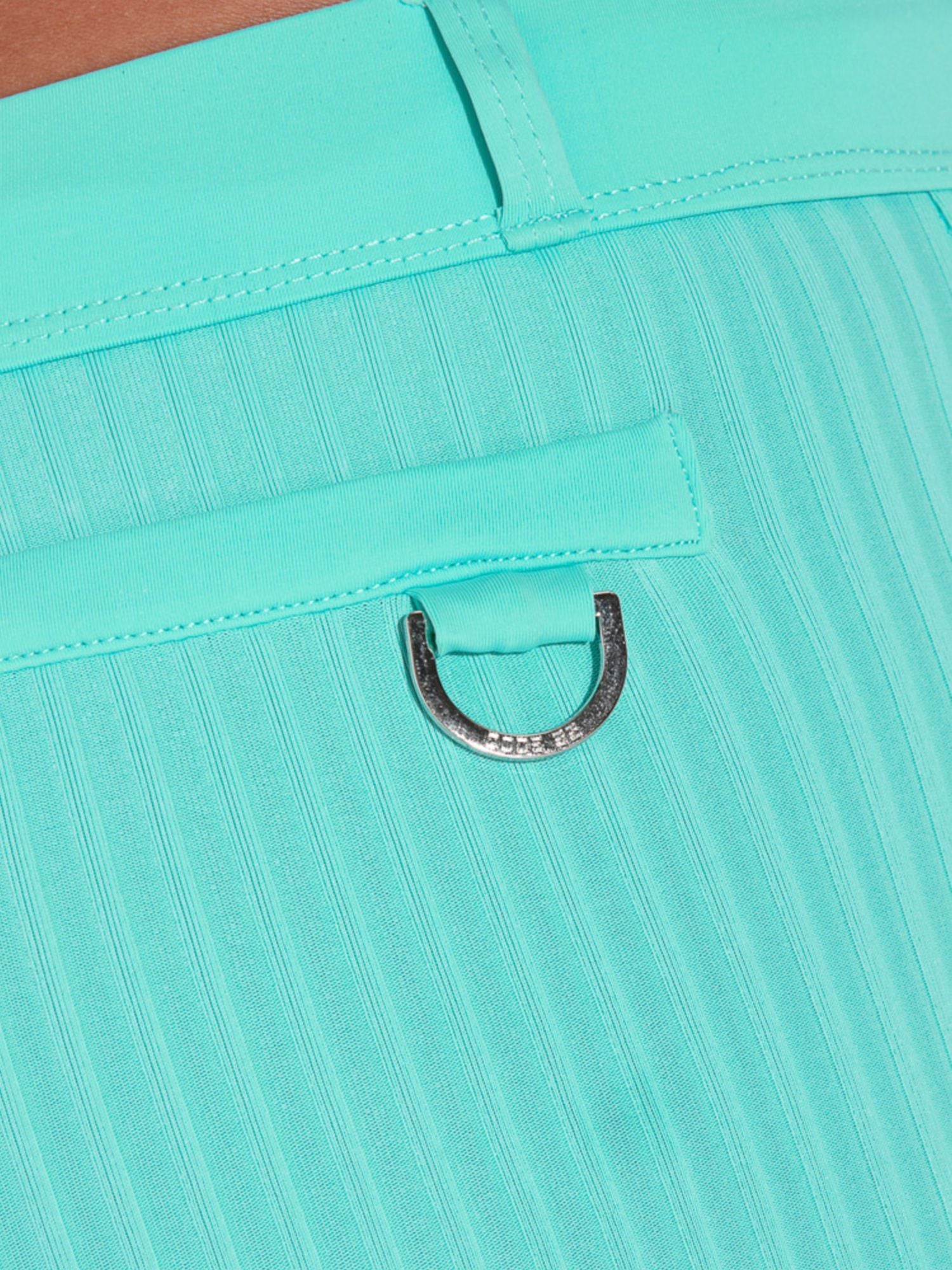 Detail of CODE 22 Sitges Trunk in aqua, featuring elastic waistband and laser-engraved logo loop. CODE 22 SITGES TRUNK 25012, Herren Badehose mit Push-Up Einlage Code 22 Kleidung & Accessoires:Herren:Herrenmode:Bademode nudosz.myshopify.com