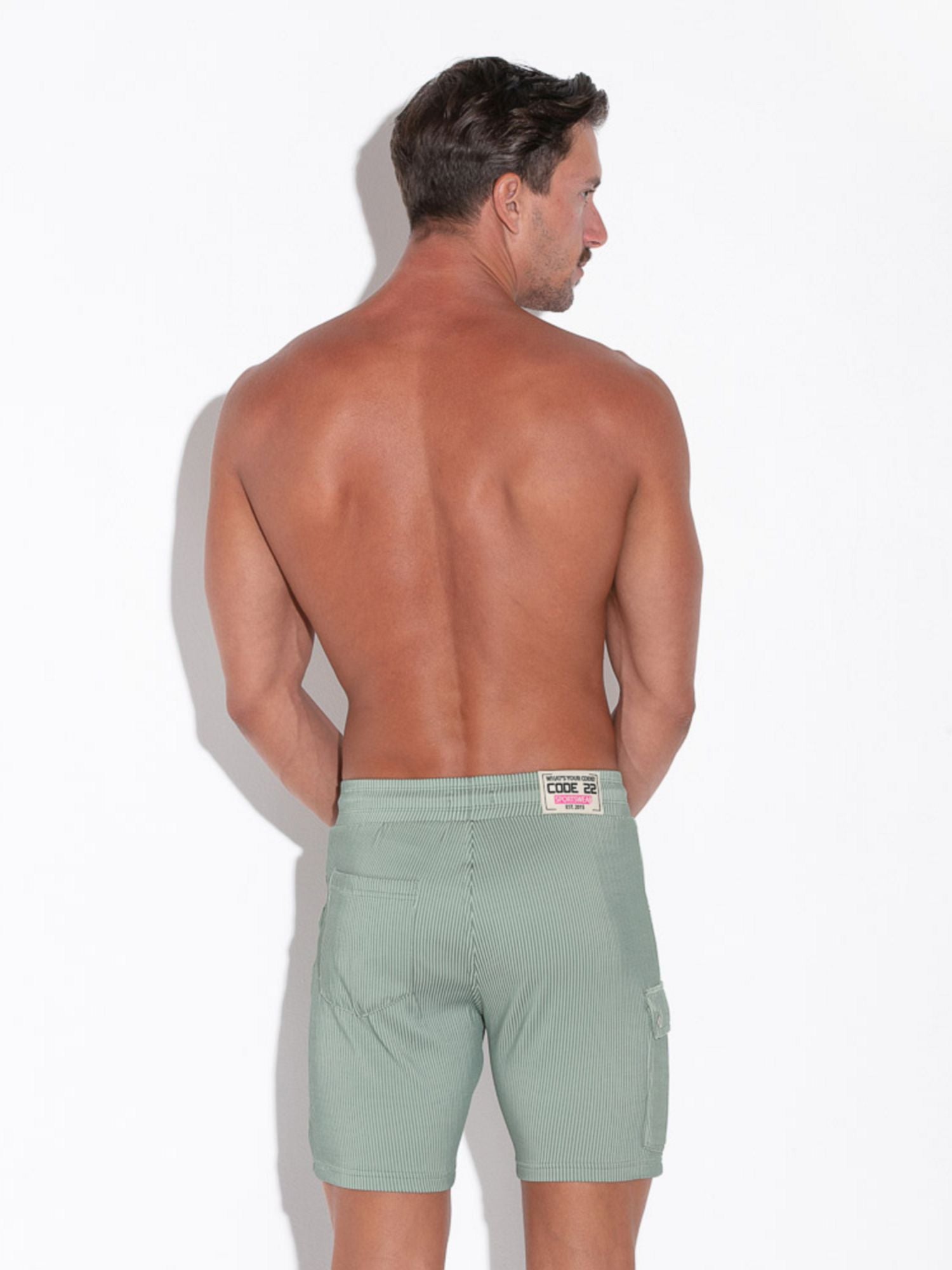 CODE 22 REFLEX SHORT - 9744 Gymshort, kurze Sporthose Code 22 Kleidung & Accessoires:Herren:Herrenmode:Fitnessmode:Kurze Sporthosen nudosz.myshopify.com