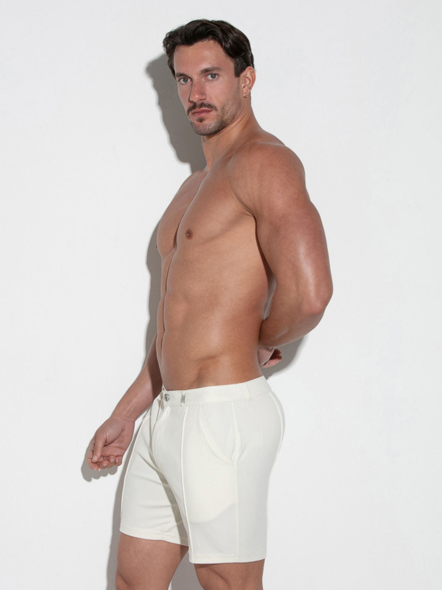 Code 22 SILKY STRETCH SHORTS - 9749, kurze Chino Hose White Code 22 Kleidung & Accessoires:Herrenmode:Jeans nudosz.myshopify.com