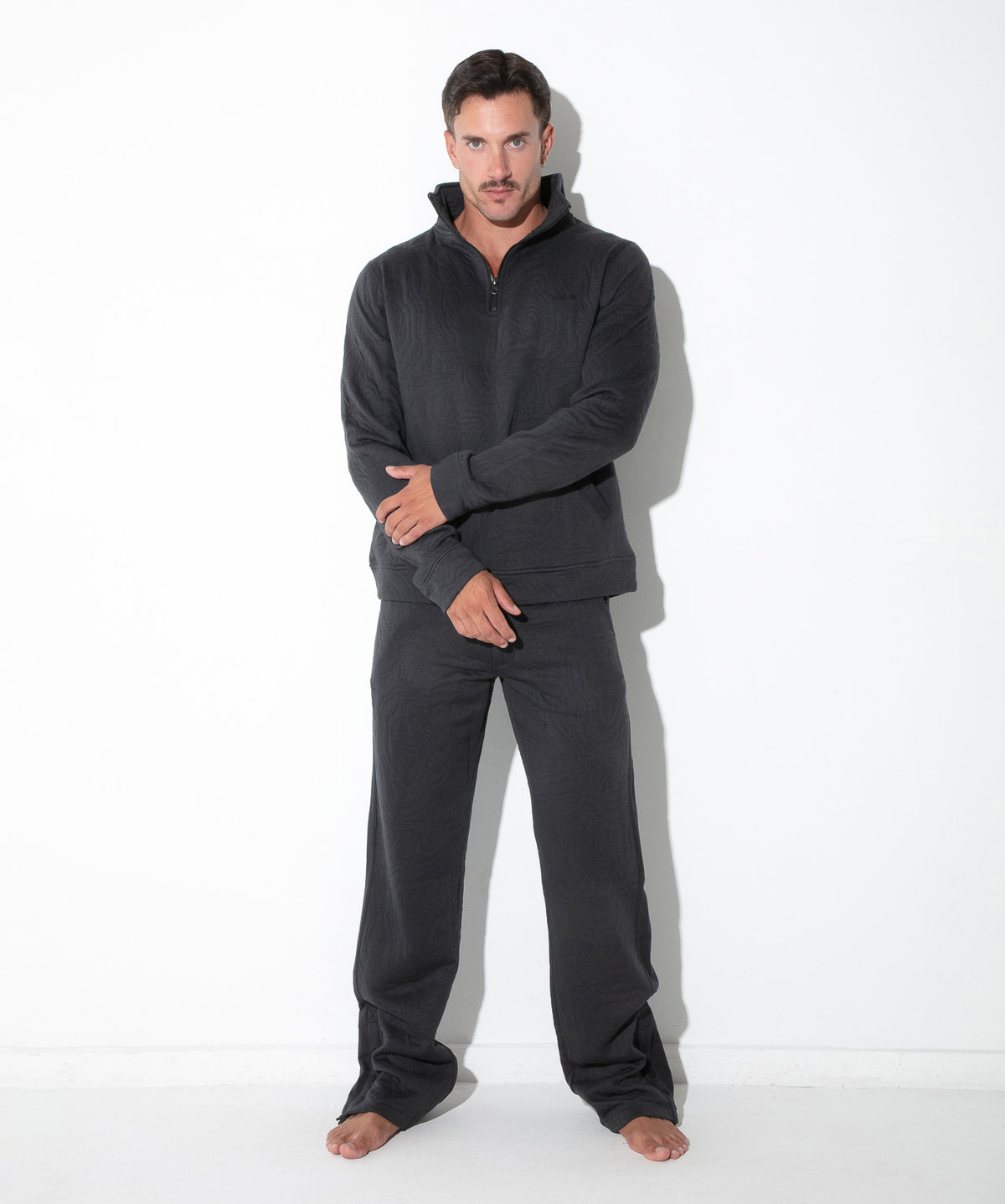 Gestepptes Sweatshirt mit Troyer-Kragen – 9785 Dunkelgrau - Code 22 - Shop Deutschland Noodosz