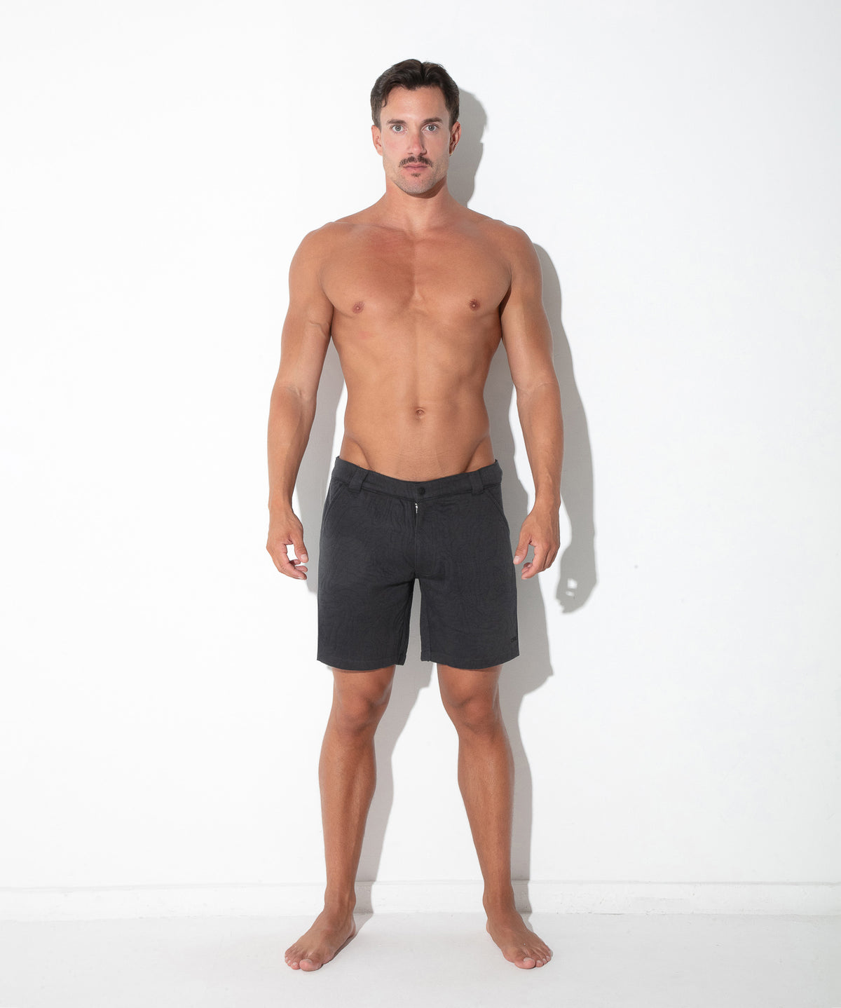 Gesteppte Shorts mit Druckknopf-Details 9788