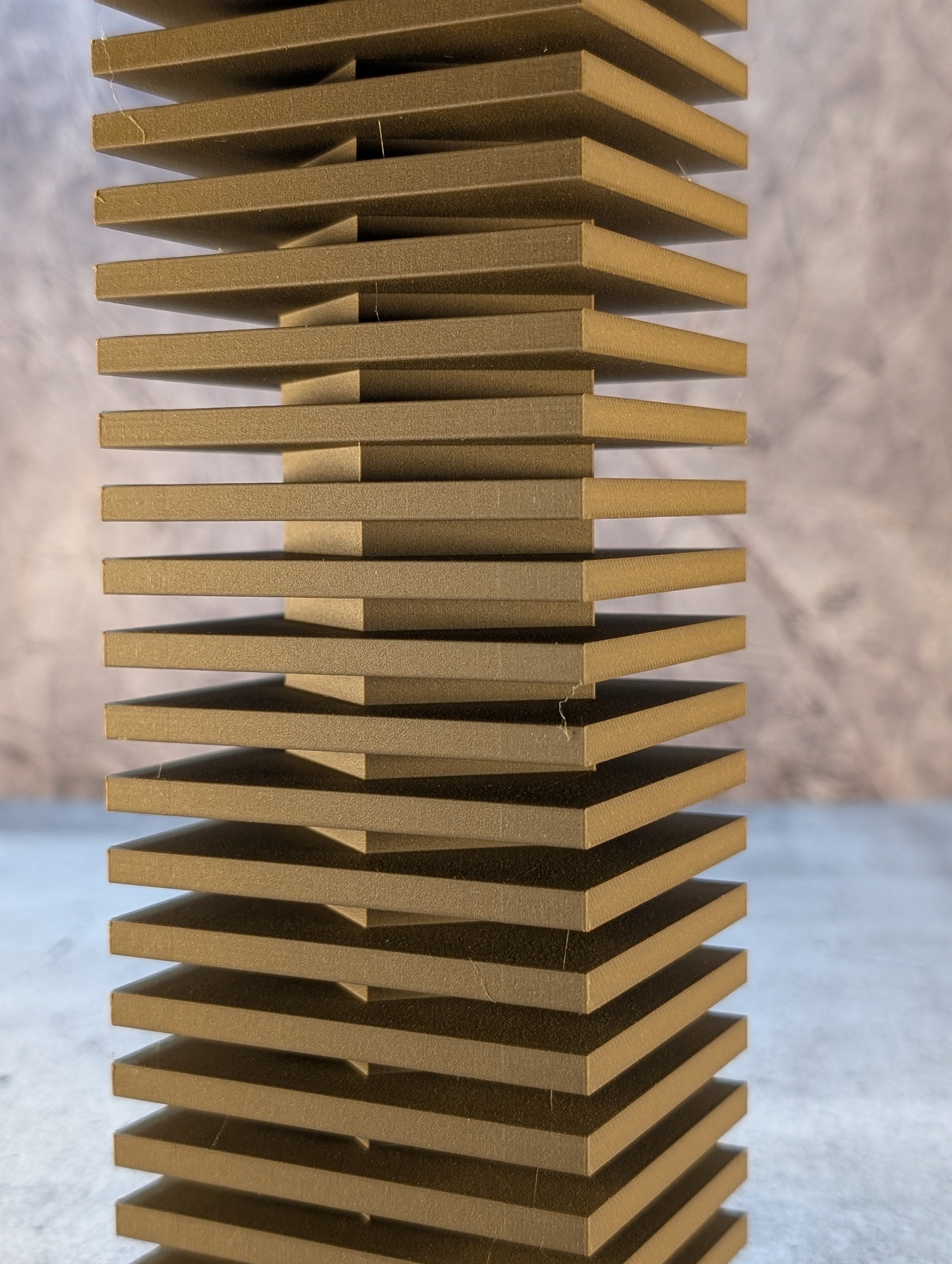 Nado Vase Black Walnut – PLA-Wood Design-Vase (3D-Druck)