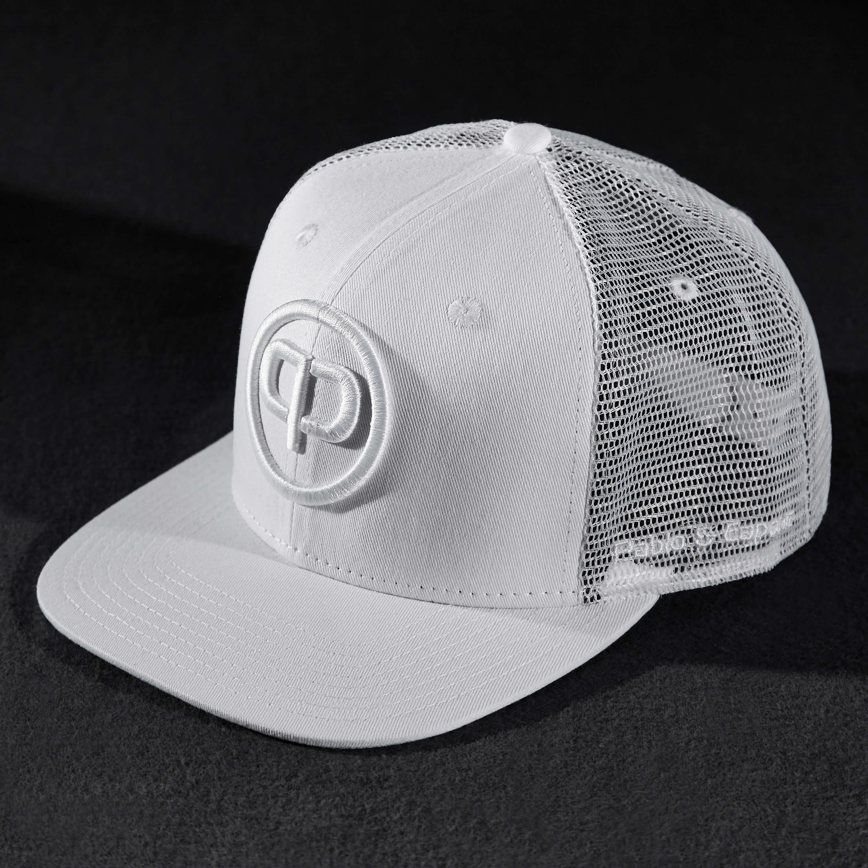 Trucker Cap - White &amp; White