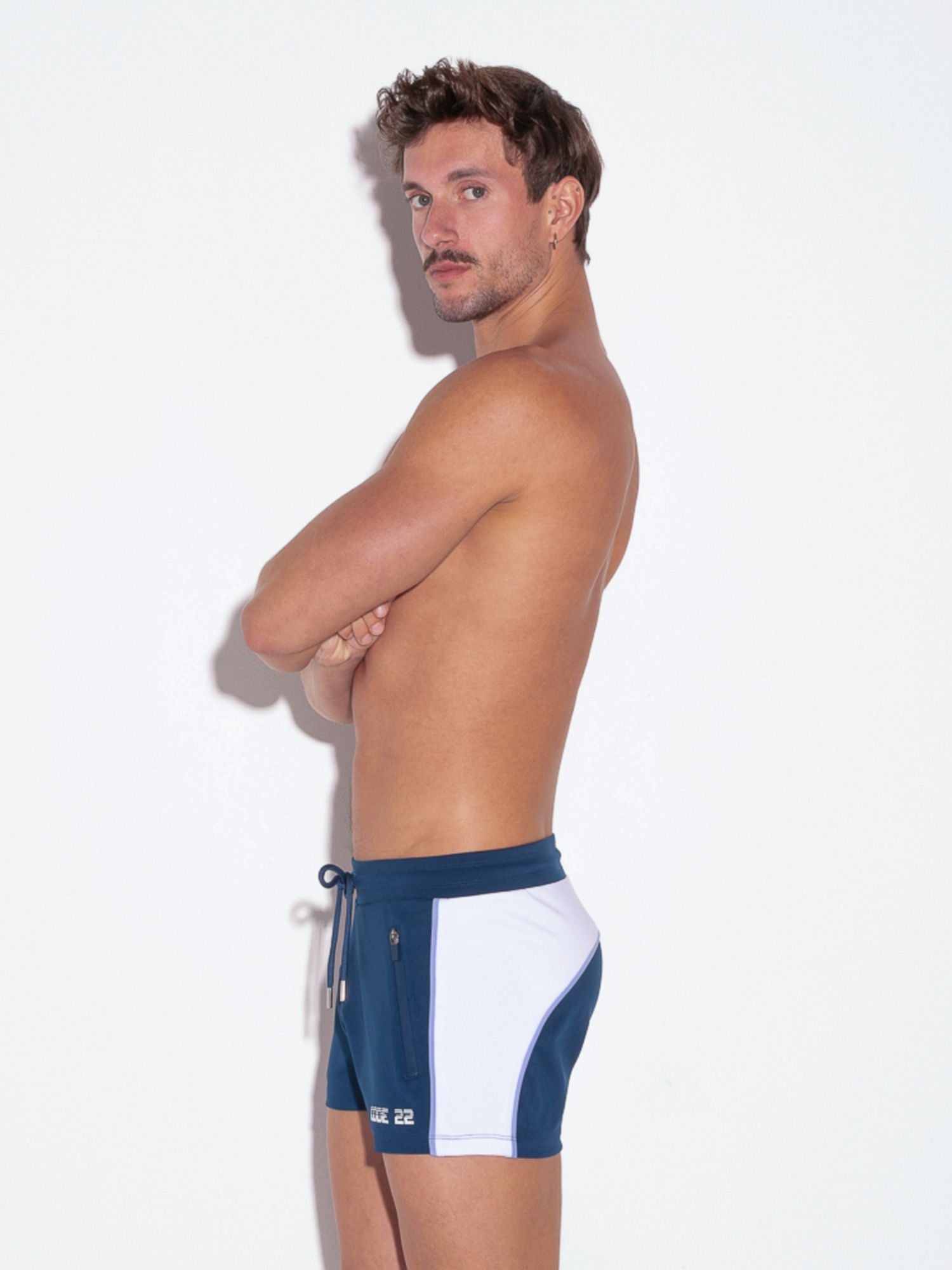 CODE 22 FLUX MINI SHORT - 9927 kurze Sporthose - Code 22 - Shop Deutschland Noodosz