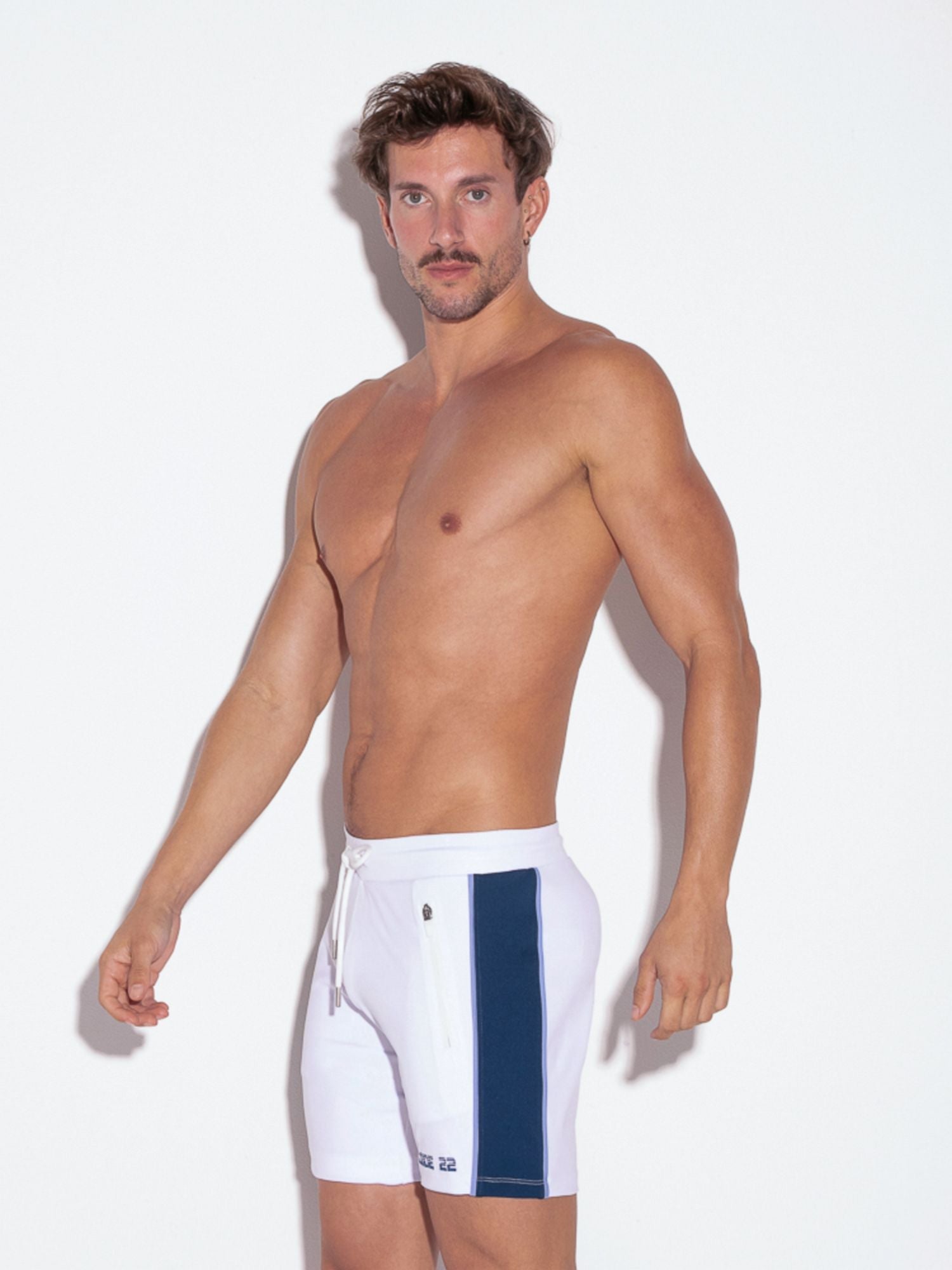 CODE 22 FLUX SHORT - 9926 kurze Sporthose - Code 22 - Shop Deutschland Noodosz