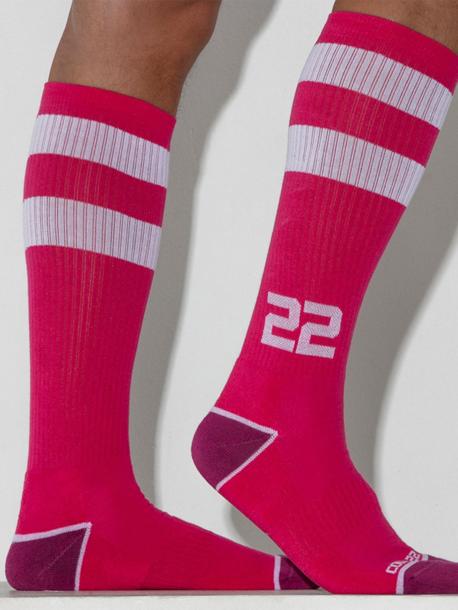 CODE 22 RETRO SOCKS 8015 - Fussball Kniestrümpfe - noodosz