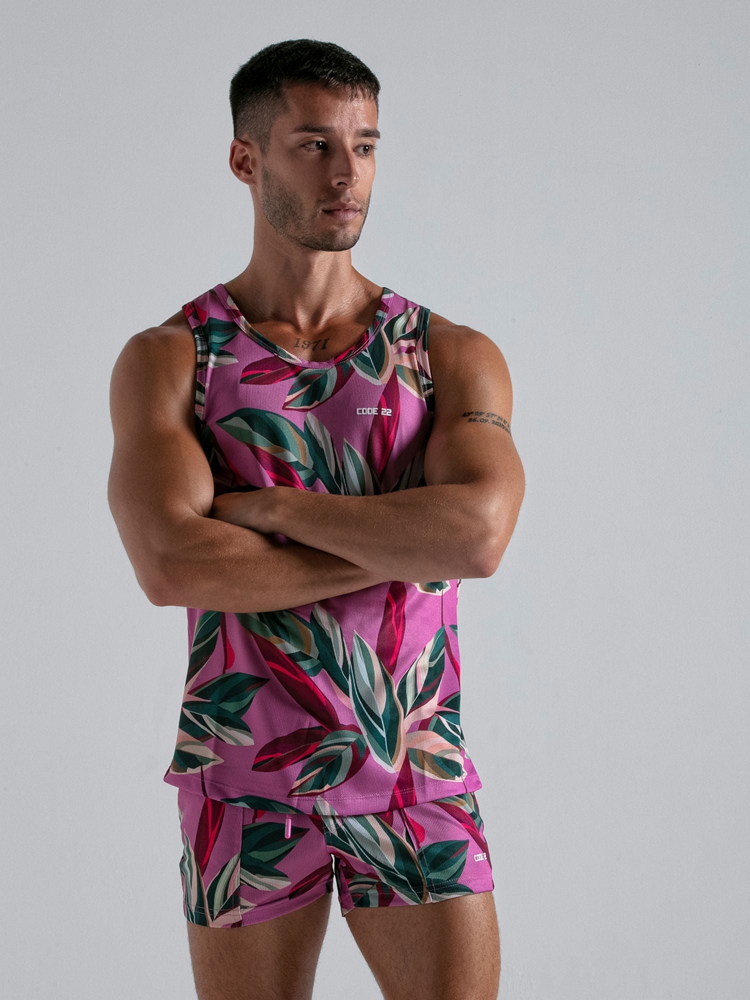 CODE 22 VIVID TANK TOP Pink - 9625 - noodosz CODE 22 VIVID TANK TOP Pink  - 9625 Code 22 Kleidung & Accessoires:Herren:Herrenmode:Shirts & Hemden:T-Shirts nudosz.myshopify.com