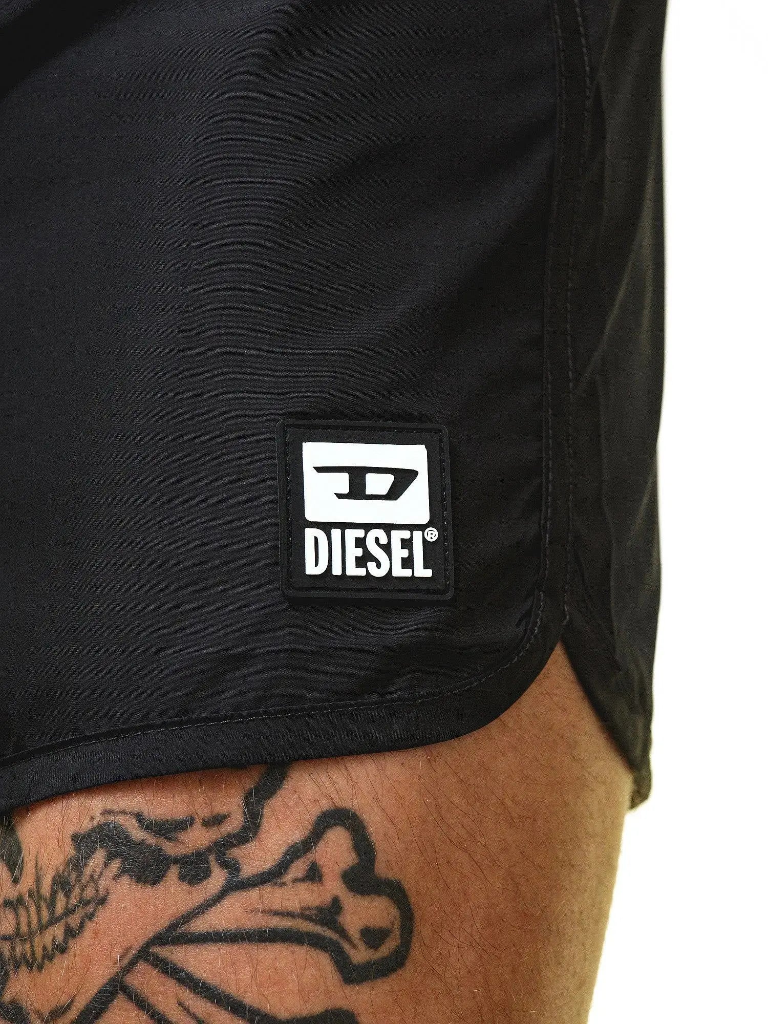 DIESEL BMBX-REEF-40 Herren kurze Badeshorts - noodosz