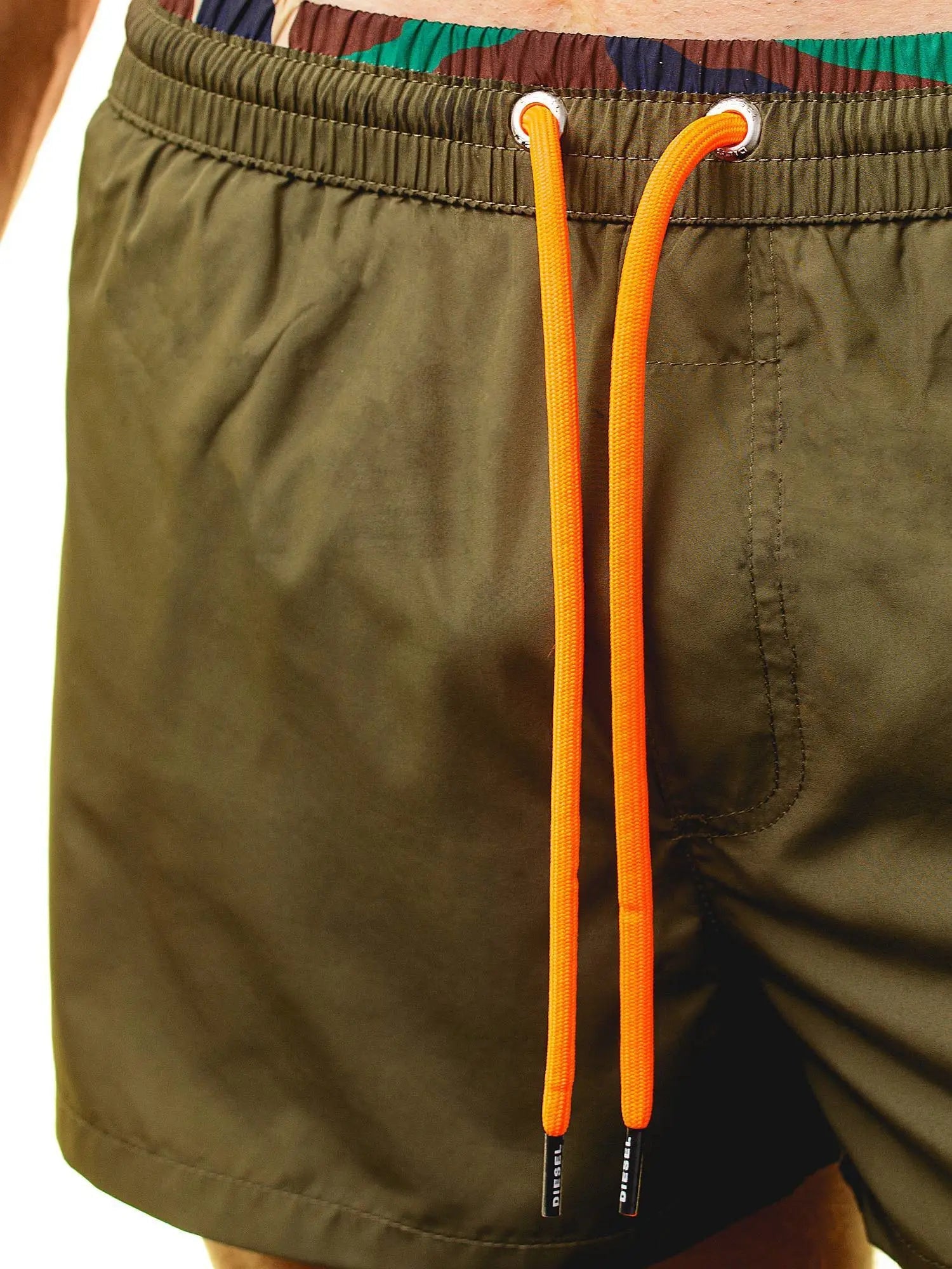 DIESEL SANDY 2.017 Herren kurze Badeshorts - noodosz DIESEL SANDY 2.017 Herren kurze Badeshorts Diesel Kleidung & Accessoires:Herren:Herrenmode:Bademode nudosz.myshopify.com