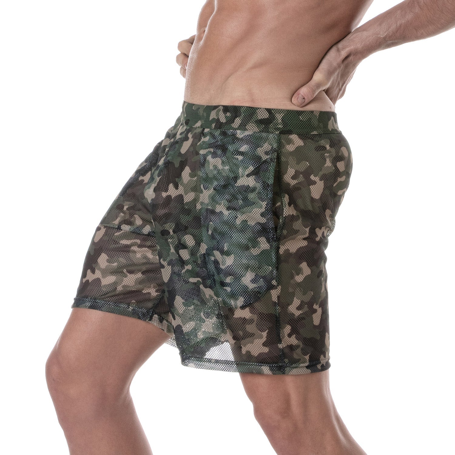 Kurze Fetish Sporthose für Herren in Camo‑Khaki - TOF Paris - Shop Deutschland Noodosz