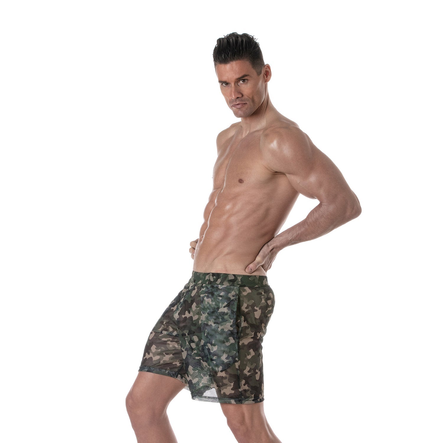 Kurze Fetish Sporthose für Herren in Camo‑Khaki - TOF Paris - Shop Deutschland Noodosz
