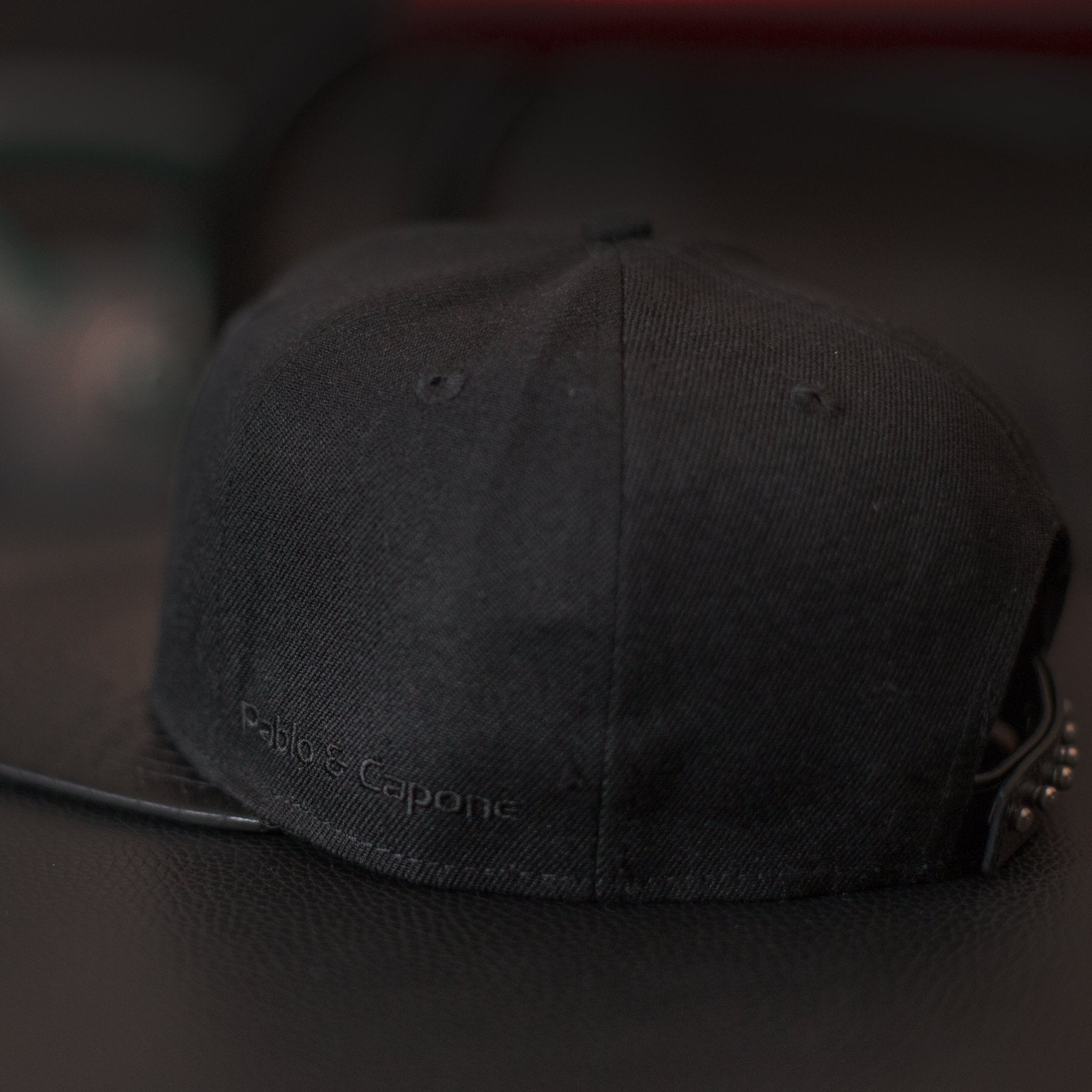 Leathersnap Cap - Black & Black - Pablo & Capone - Shop Deutschland Noodosz