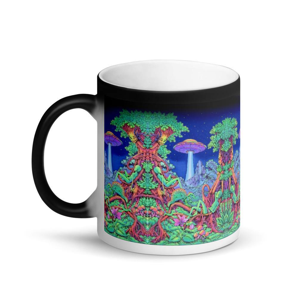 Trippy Alien Invasion Mat, Black Magic Mug