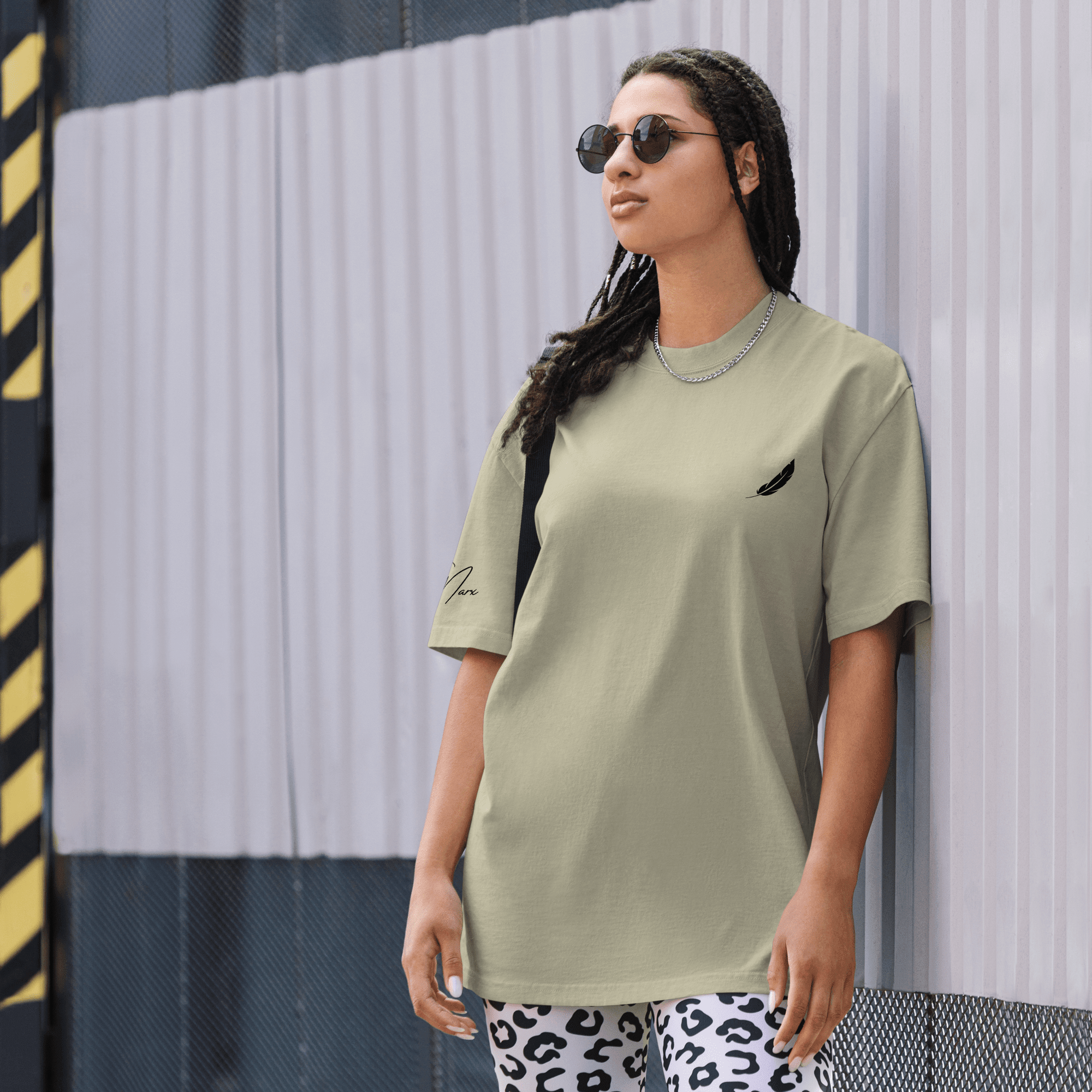 Oversized T-Shirt "LEARNING - DYING" - flyliving - Shop Deutschland Noodosz