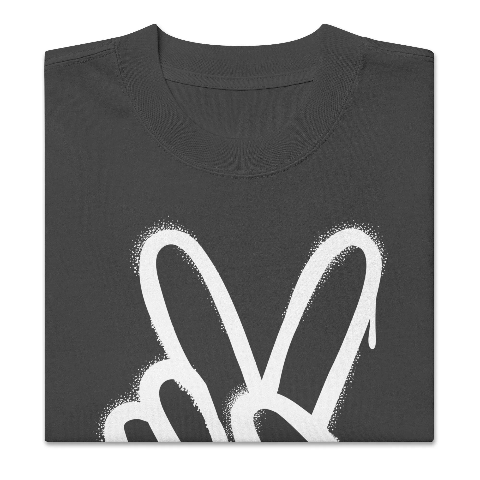 Oversized T-Shirt "Spray Peace" - flyliving - Shop Deutschland Noodosz