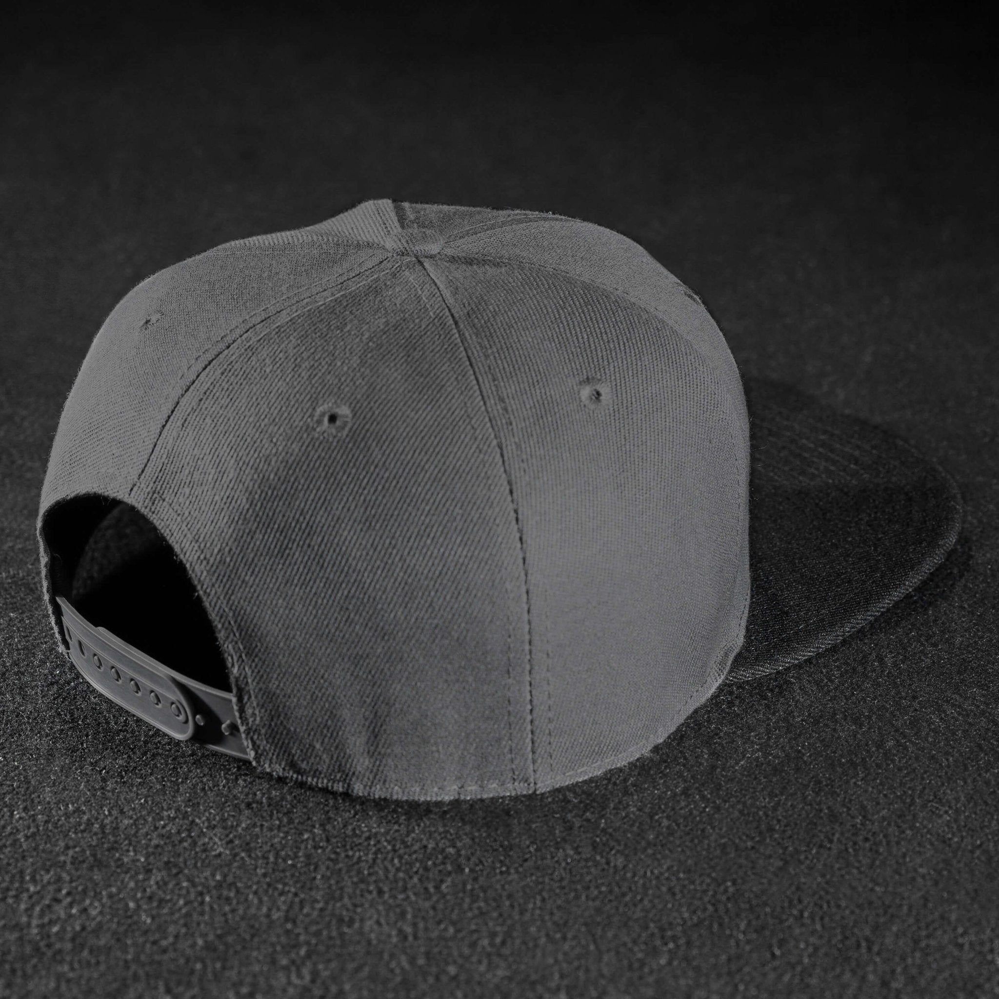 Snapback Cap - Anthracite on Black - Pablo & Capone - Shop Deutschland Noodosz