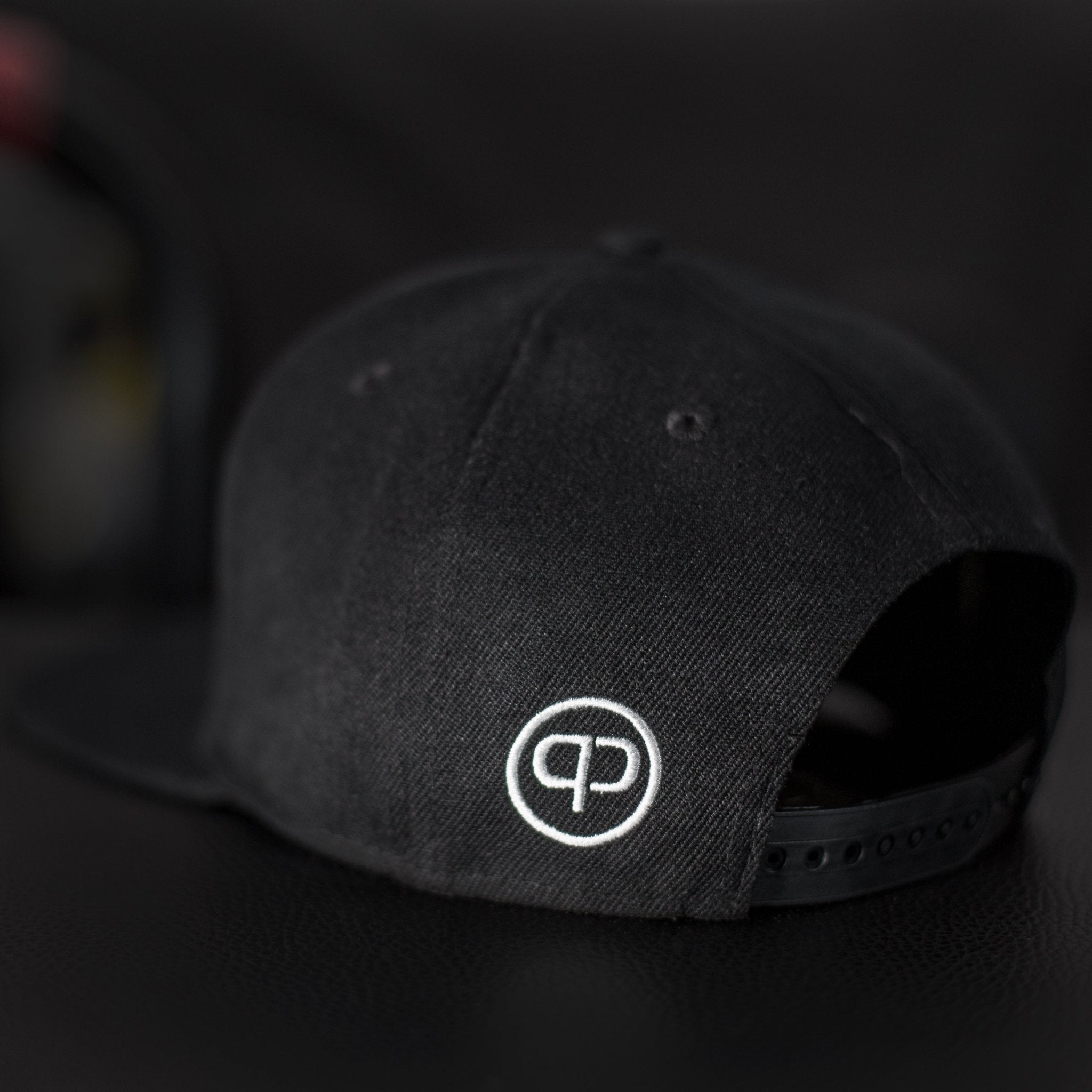 Snapback Cap - Black & White - Pablo & Capone - Shop Deutschland Noodosz
