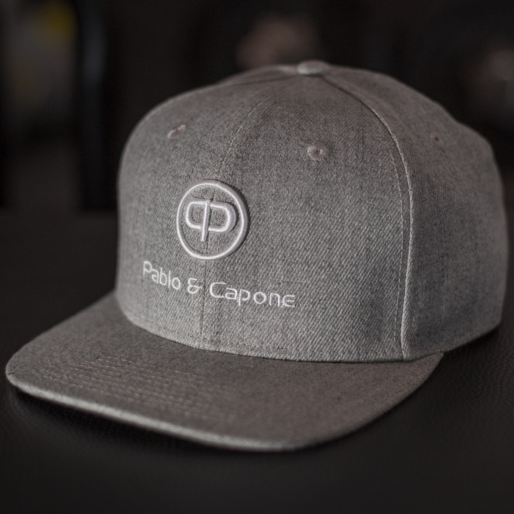 Snapback Cap - Grey & White - Pablo & Capone - Shop Deutschland Noodosz