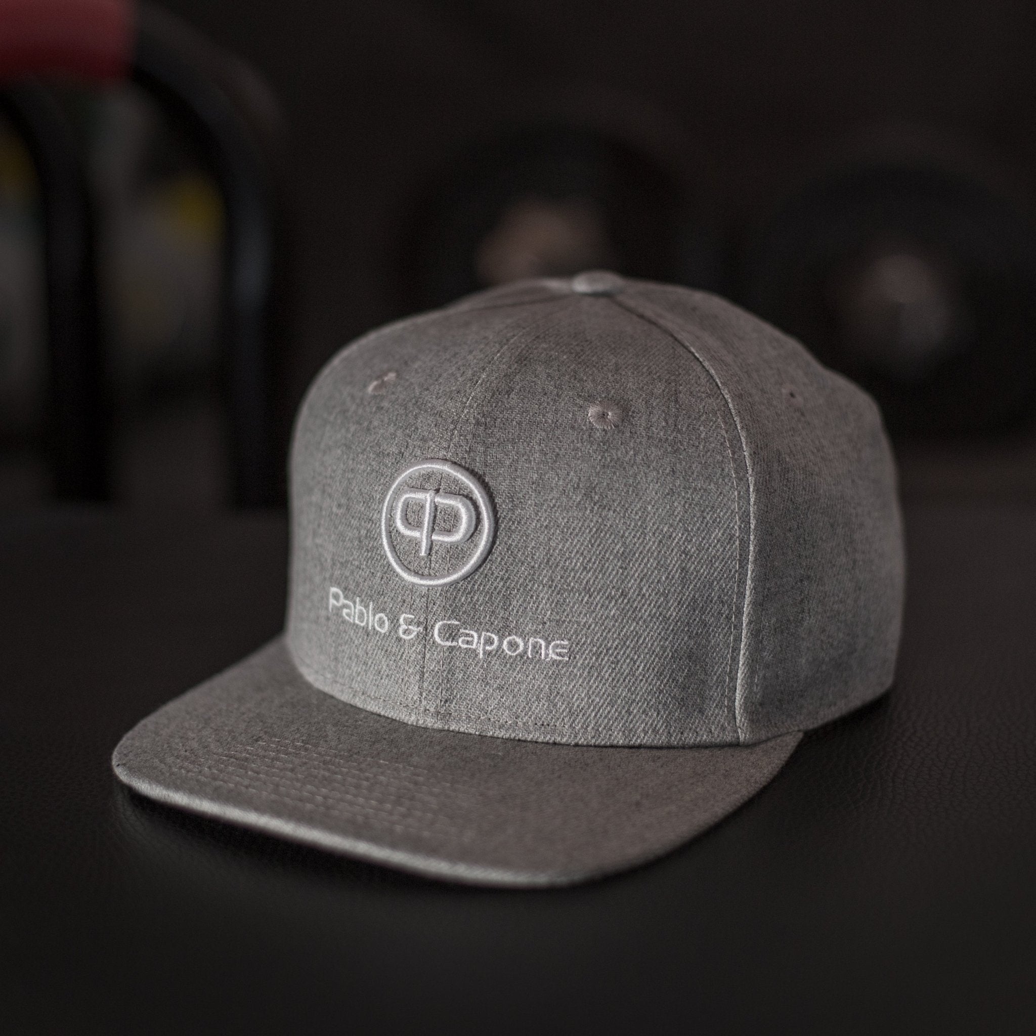 Snapback Cap - Grey & White - Pablo & Capone - Shop Deutschland Noodosz