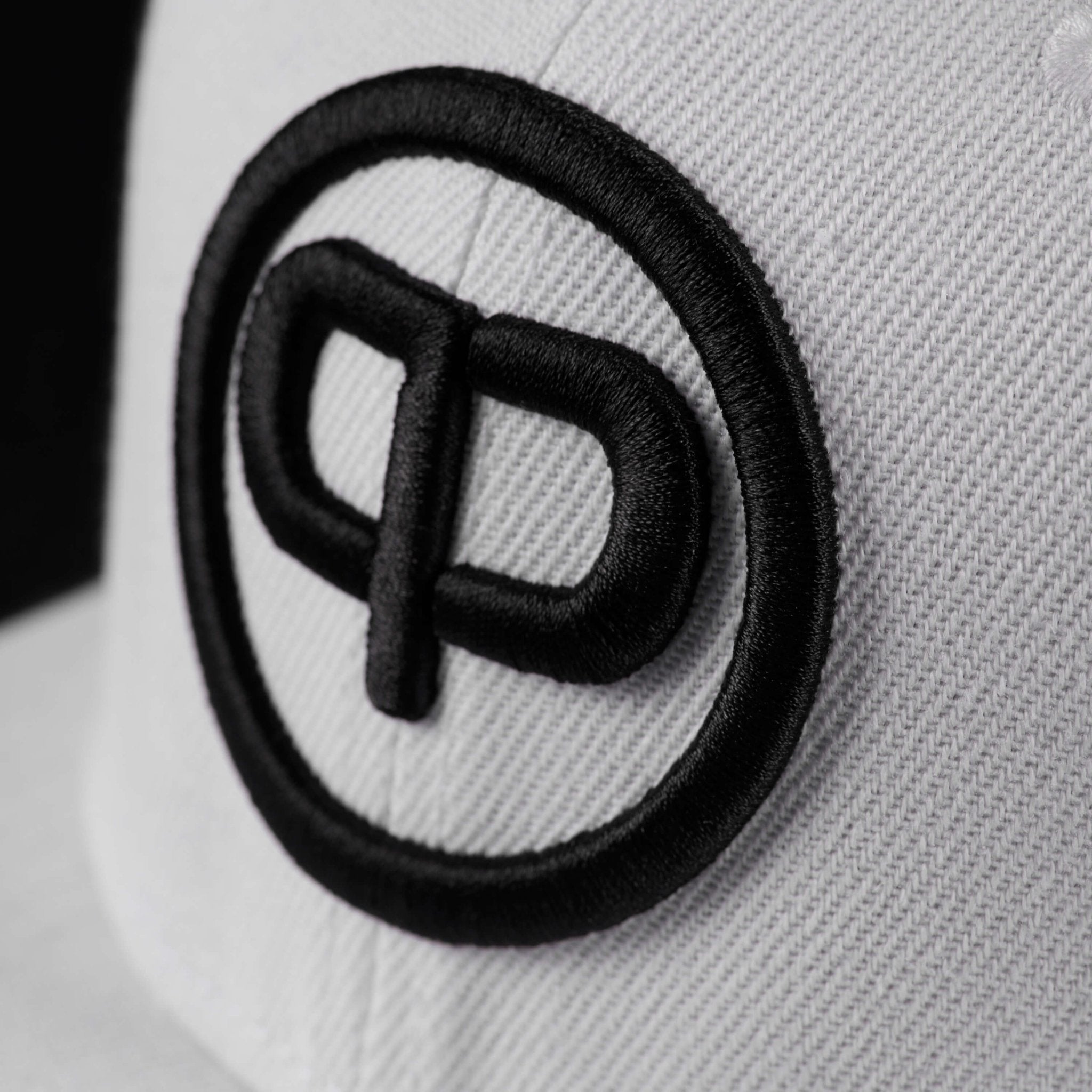Snapback Cap - White & Black - Pablo & Capone - Shop Deutschland Noodosz