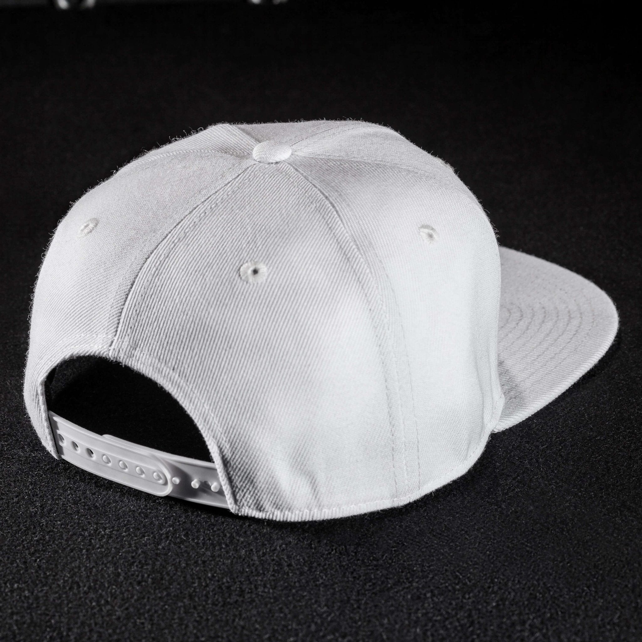 Snapback Cap - White & White - Pablo & Capone - Shop Deutschland Noodosz