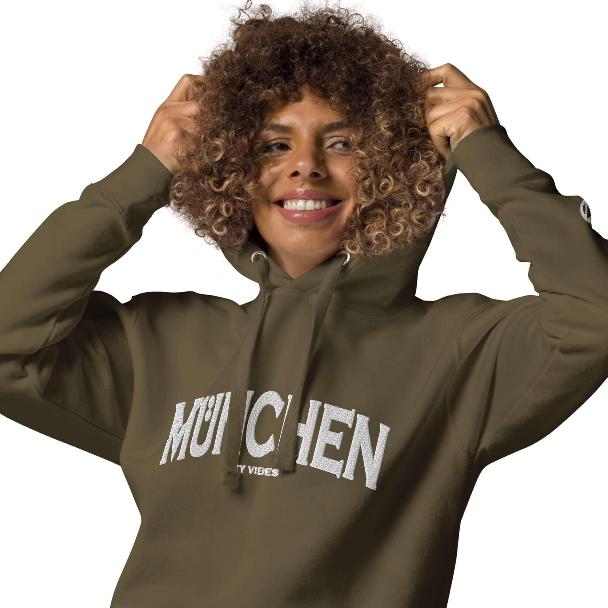 TOV Hoodie City | MÜNCHEN (Grün/Weiß) * Unisex - Time Of Vibes - Shop Deutschland Noodosz