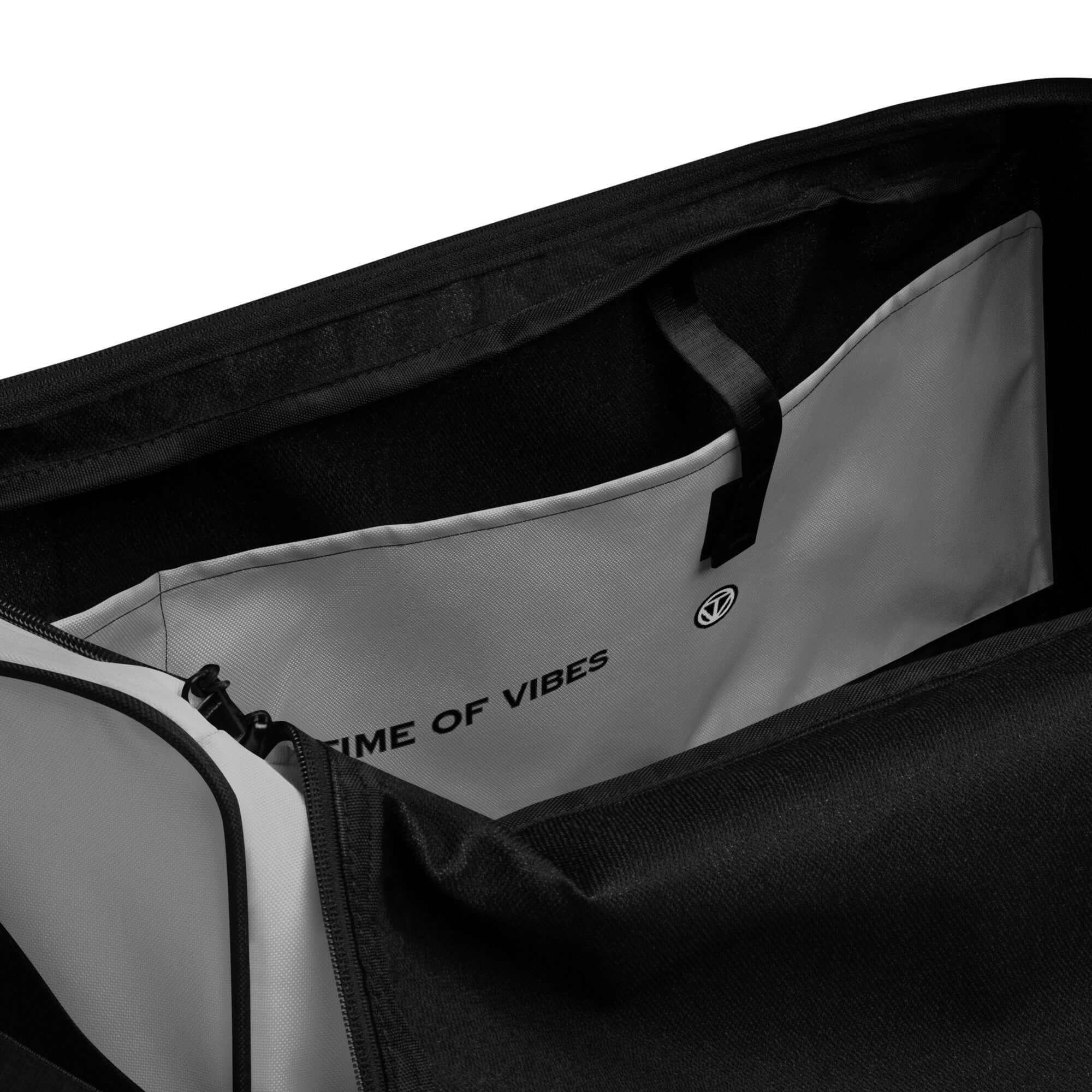 TOV Reisetasche (Silber) - Time Of Vibes - Shop Deutschland Noodosz
